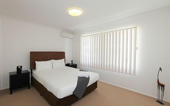 Alexandra Apartments
