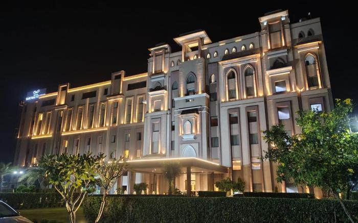 Geeta Sarovar Portico Panipat