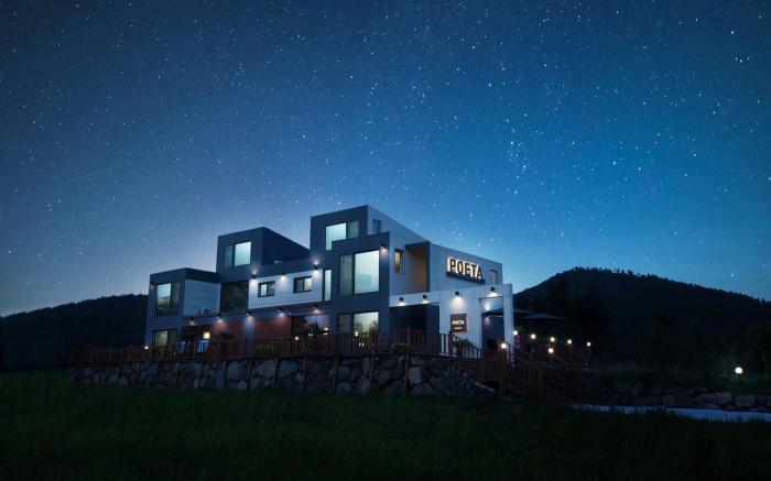 Jeju Poeta Pension