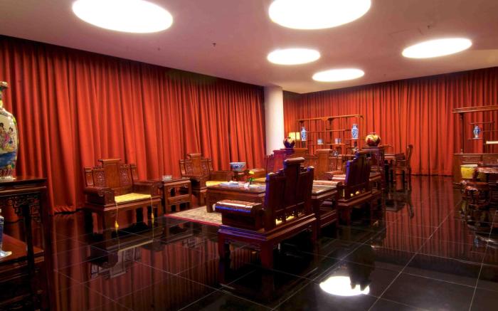 Merlynn Park Hotel