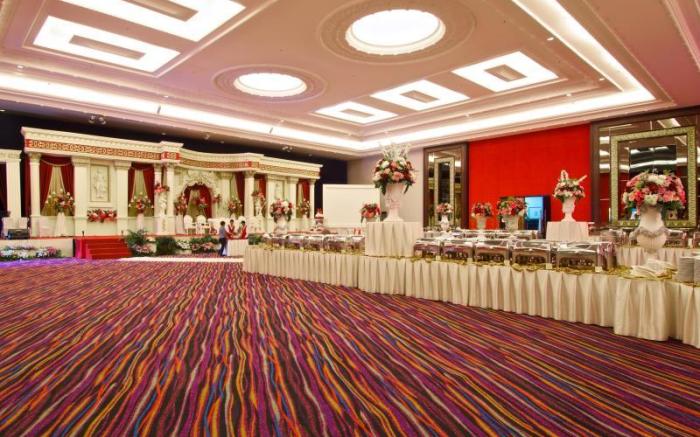 Merlynn Park Hotel