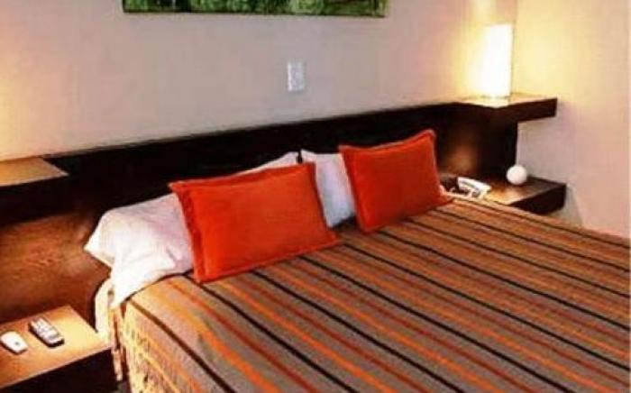 Hotel Cordon Del Plata