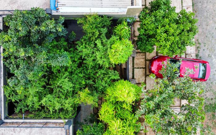 Isi Arana Eco Villa