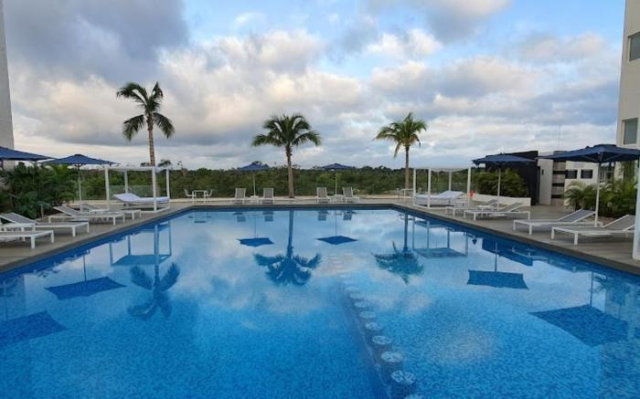 City Express Suites by Marriott Cancún Aeropuerto Riviera