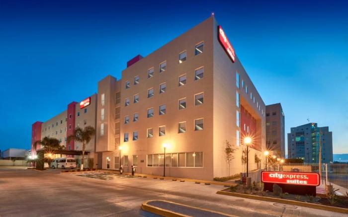 City Express Suites by Marriott Querétaro