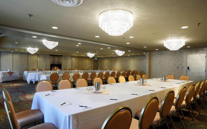 The Fort Garry Hotel, Spa and Conference Centre, an Ascend Collection Hotel