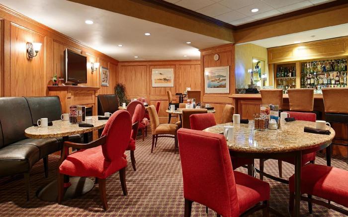 Best Western Inn On The Bay