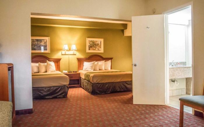 Econo Lodge Lake City-North