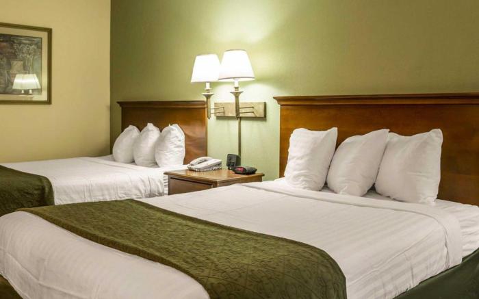 Quality Inn Huntersville near Lake Norman