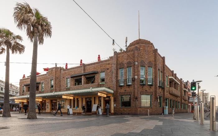Stay at Hotel Steyne