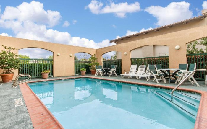 Comfort Inn South San Jose /  Morgan Hill