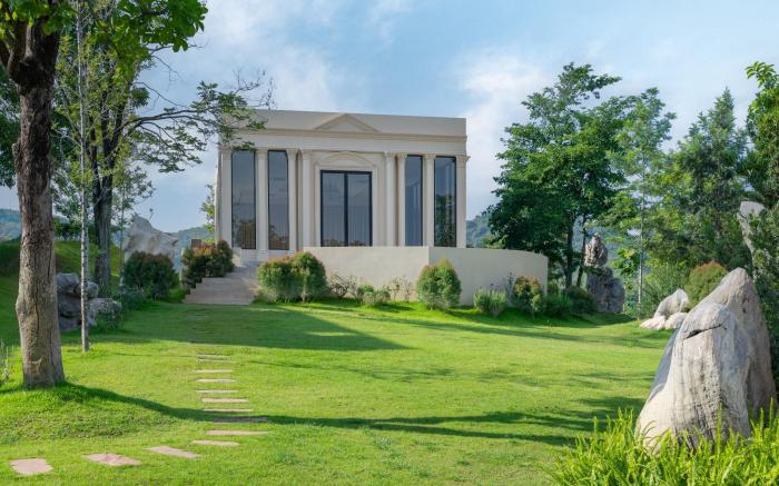 Jupiter Trevi Resort and Spa