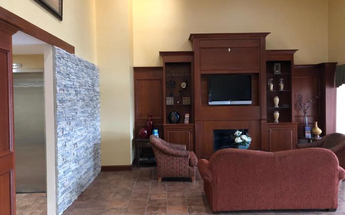 Red Roof Inn & Suites Chestertown