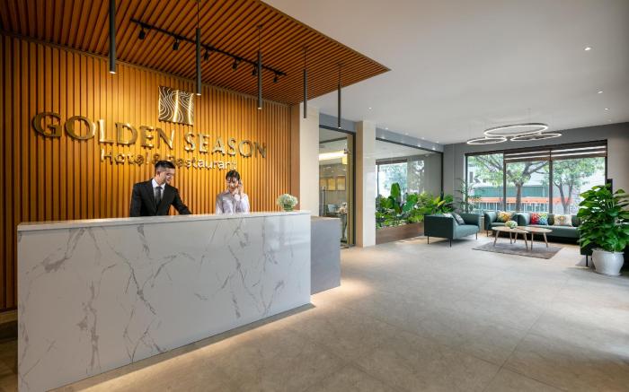 Hotel Golden Season