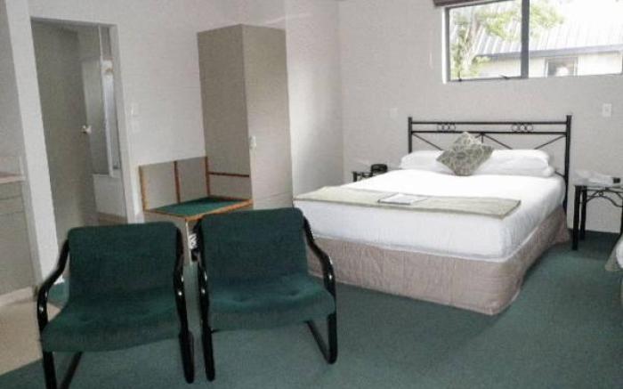 Durham Motor Inn