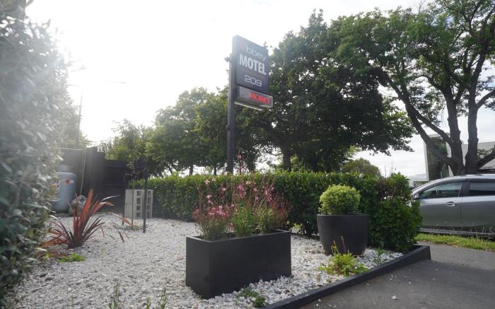 Abbey Motor Lodge