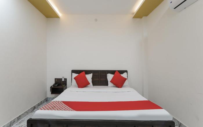 Super Hotel O Aastha Near Chaudhary Charan Singh International Airport