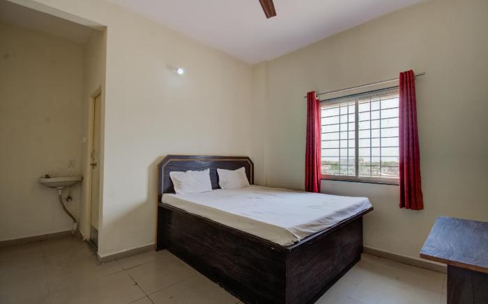 Hotel O R K Palace