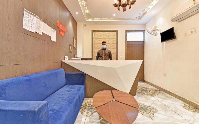 Hotel O Sarovar Plaza