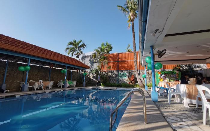 Metro Park Hotel