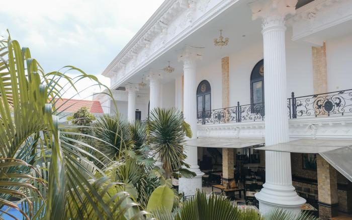 The Grand Palace Hotel Yogyakarta
