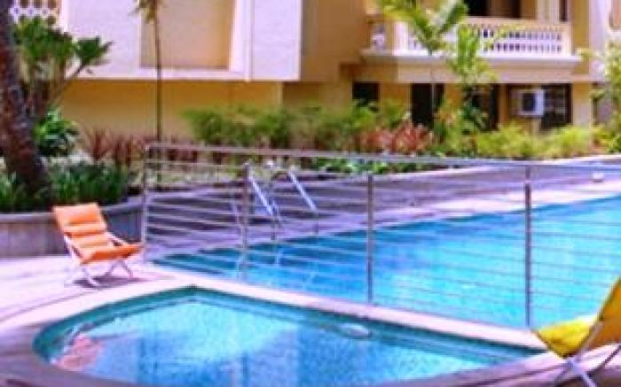 Sandalwood Hotel & Suites