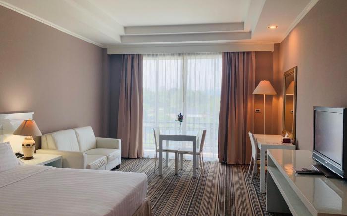 La Vie En Rose Hotel
