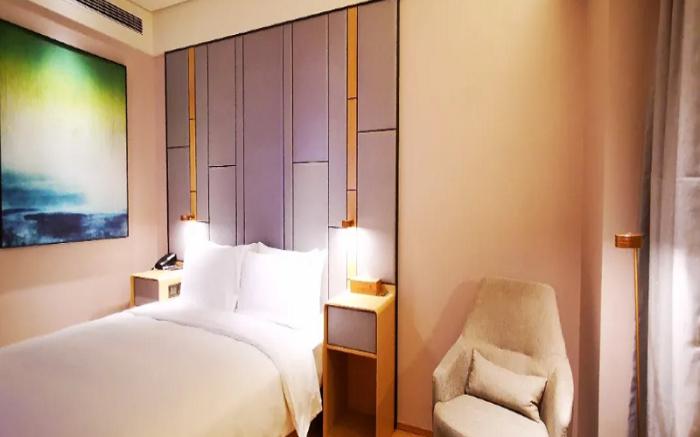 Holiday Inn Express Chengdu Wuhou New City By IHG