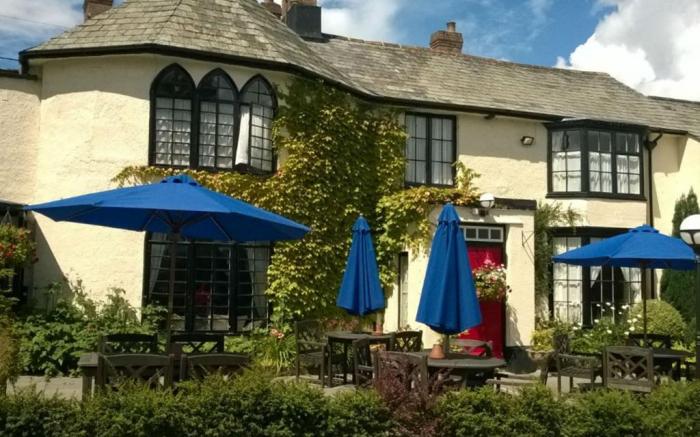 Lifton Hall Hotel