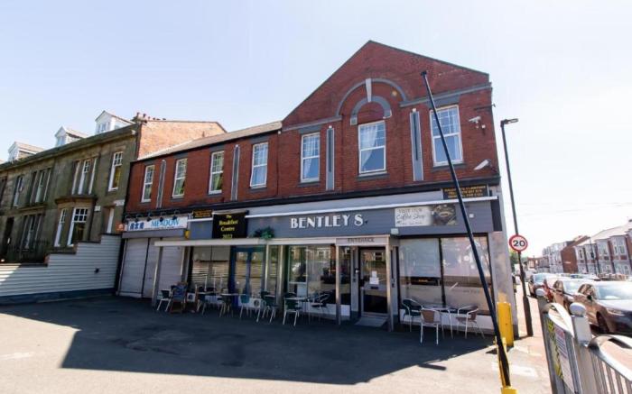 OYO The Bentleys Hotel