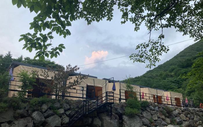 Ooljoo Sunny, Cabin Glamping