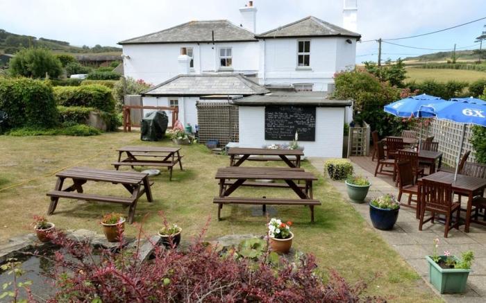 The Highdown Inn