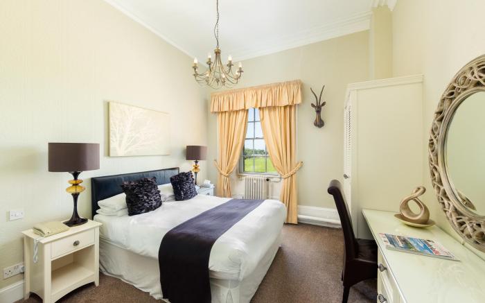 Greenhill Hotel