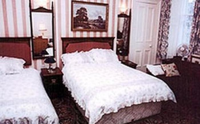 Eglinton Guest House