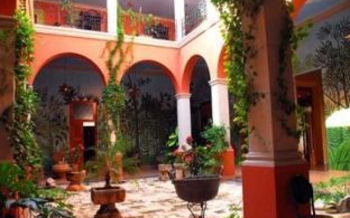 Hotel Casa San Angel Merida