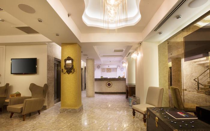 Pera Center Hotel