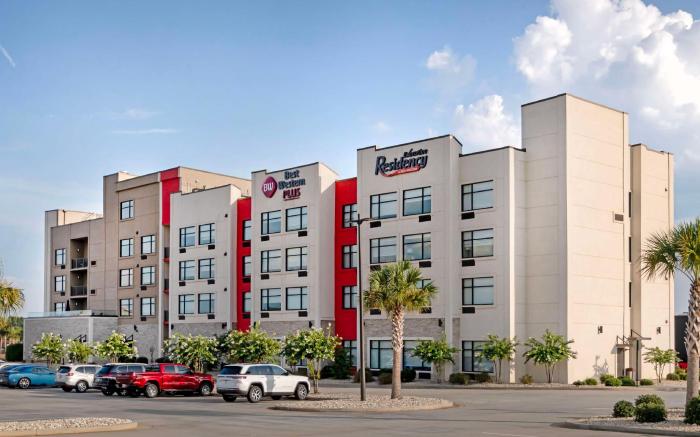 Best Western  Plus Executive Residency Rigby's Water World Hotel