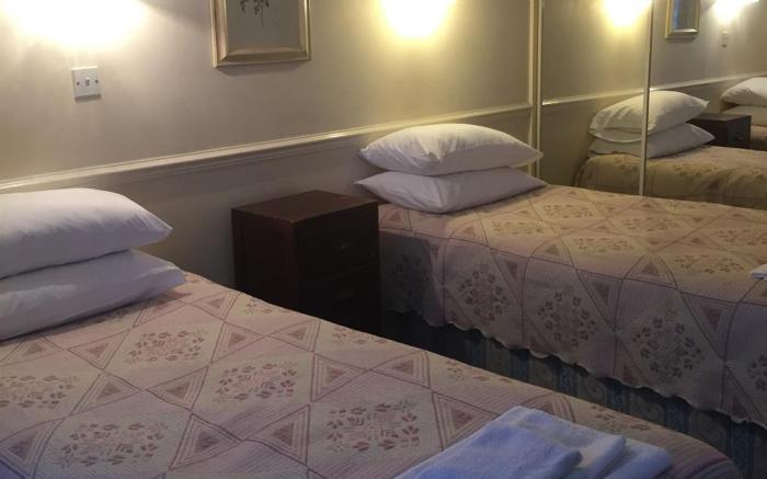 Colnbrook Lodge Guest House