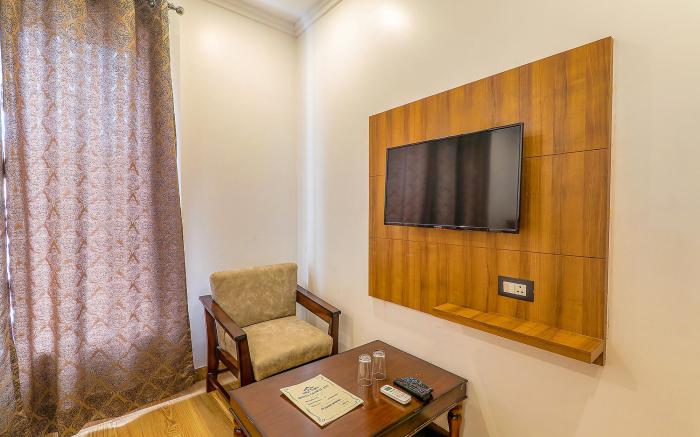 FabExpress Global Inn New