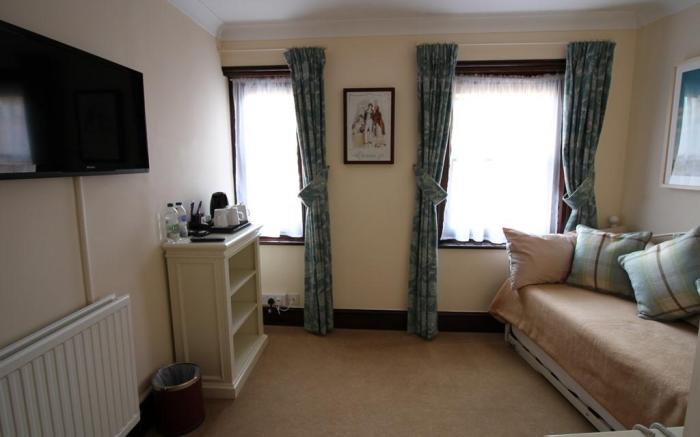 Pilgrims Hotel