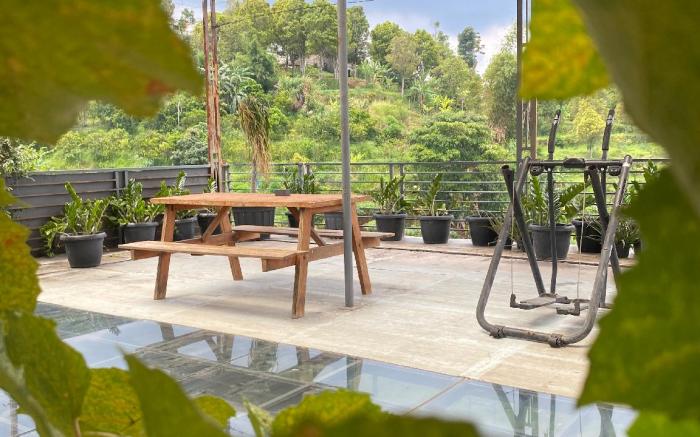 Villa Pondok Sukamulus with private pool