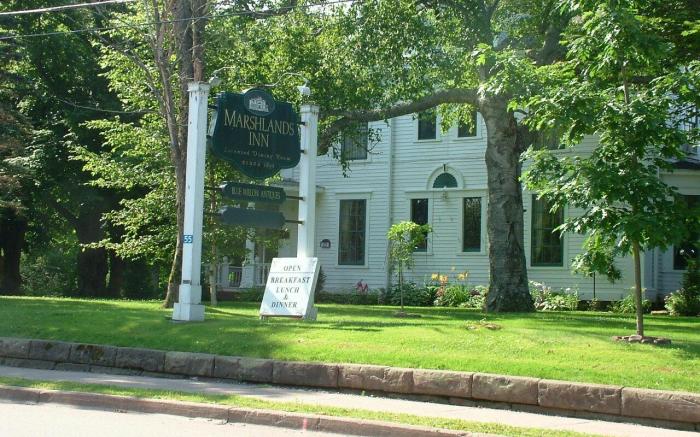 Marshlands Inn