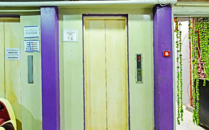 OYO 90138 Hotel Elwarda Klcity