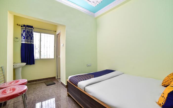 SPOT ON Devlok Guest House