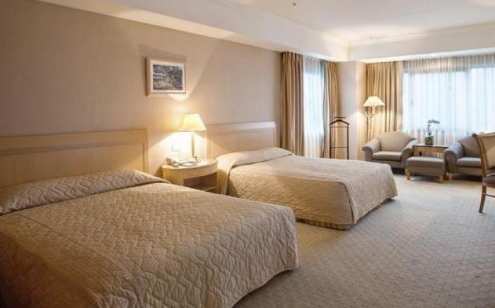 Chuto Plaza Hotel