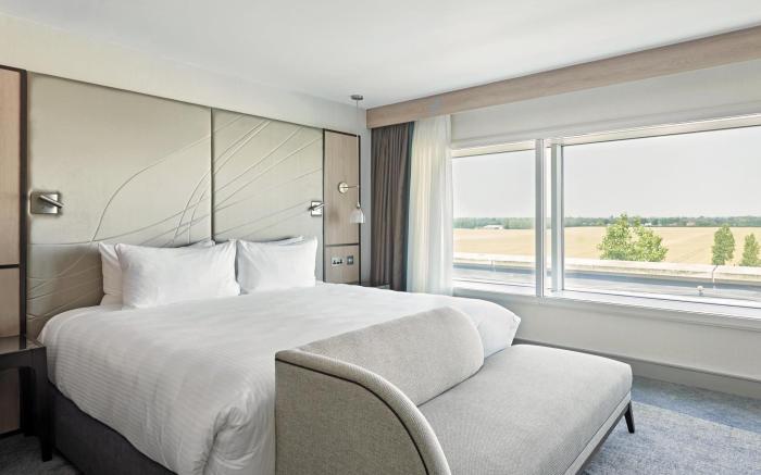 Hyatt Place London Heathrow Airport