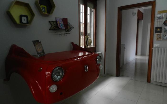 Mola Rooms