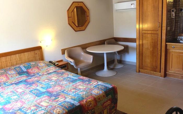 Ascot Motor Inn