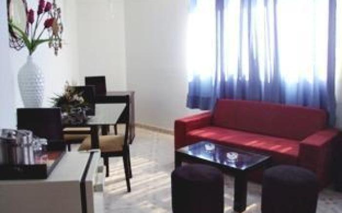 Dorado Plaza Hotel