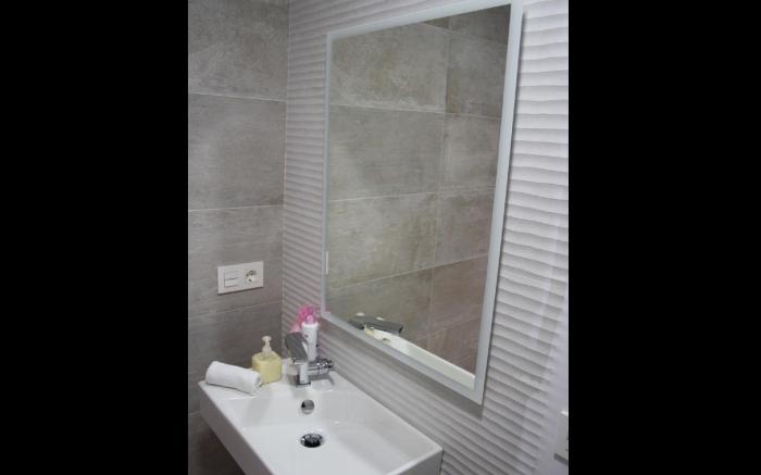 Smart-Tech Plaza Flat